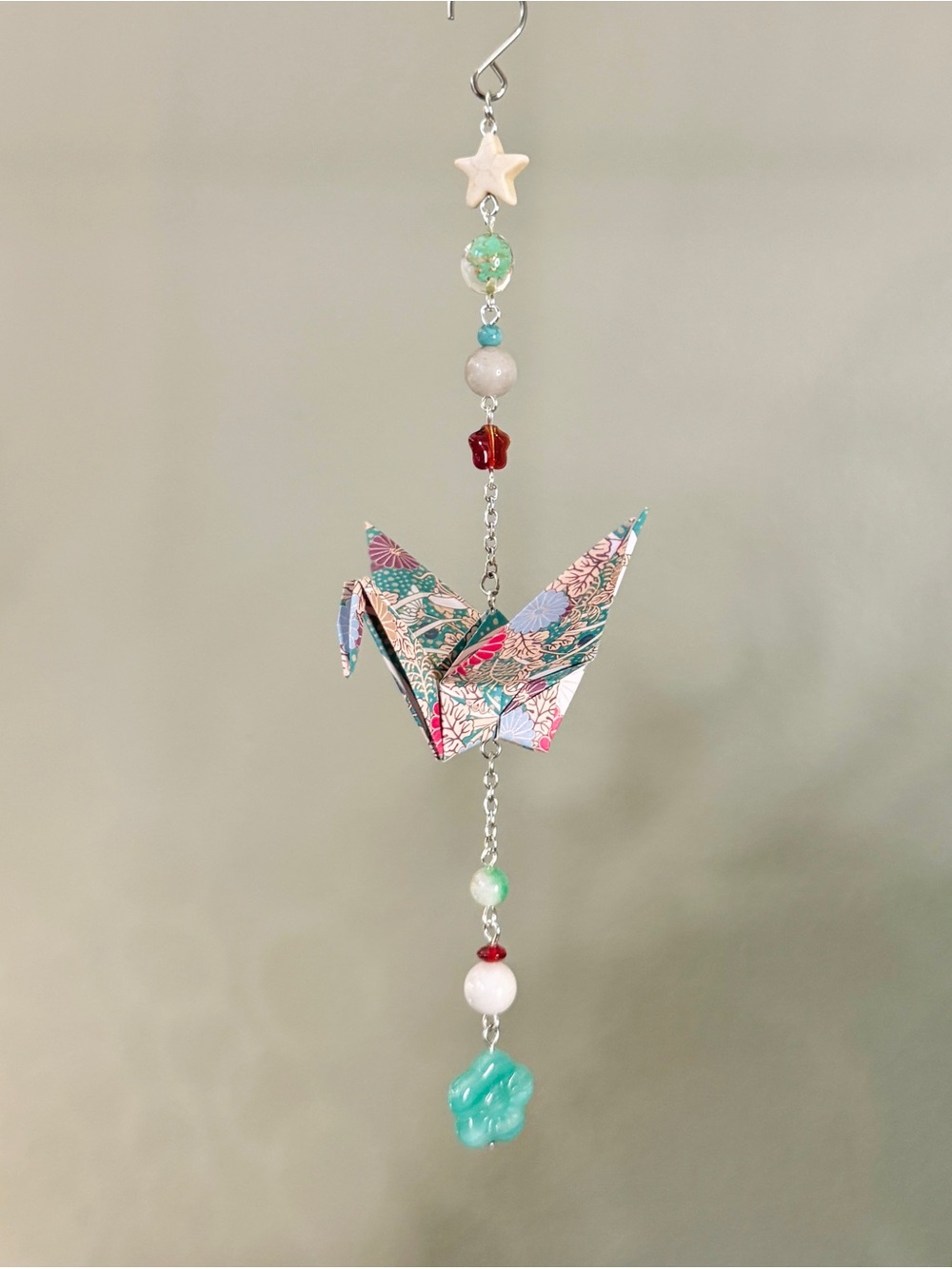 Origami Ornament #2563 - Medium Paper Crane